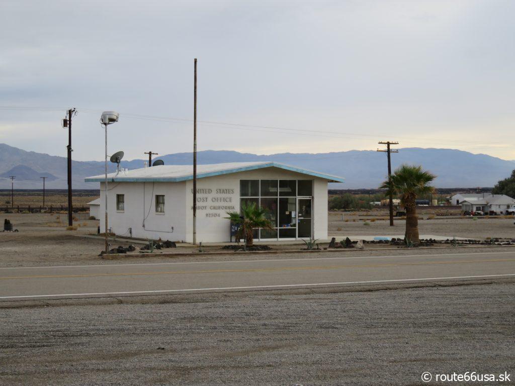 Pošta v Amboy pri Roys Motel Cafe na Route 66, historické miesto
